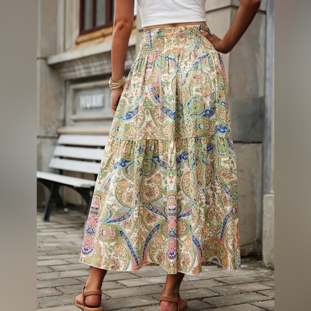 Boho Paisley High-Waist Maxi Skirt – Earthy Festival Vibes - Picture 2 of 4